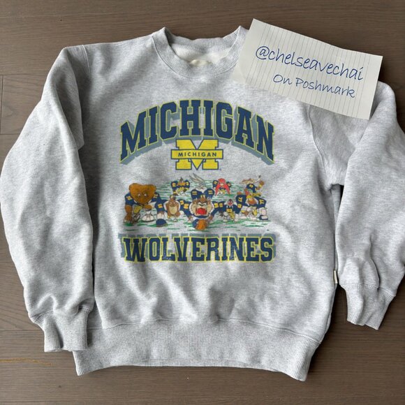 Vintage University of Michigan Wolverines Looney Tunes Sweatshirt NCAA Shirt Tee - Picture 1 of 2